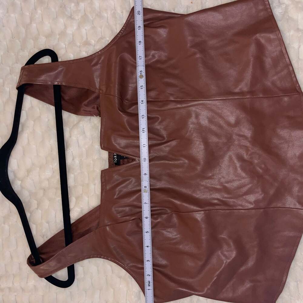 1X - Torrid Brown Faux Leather Cropped Tank Corset Style Top - Picture 7 of 8